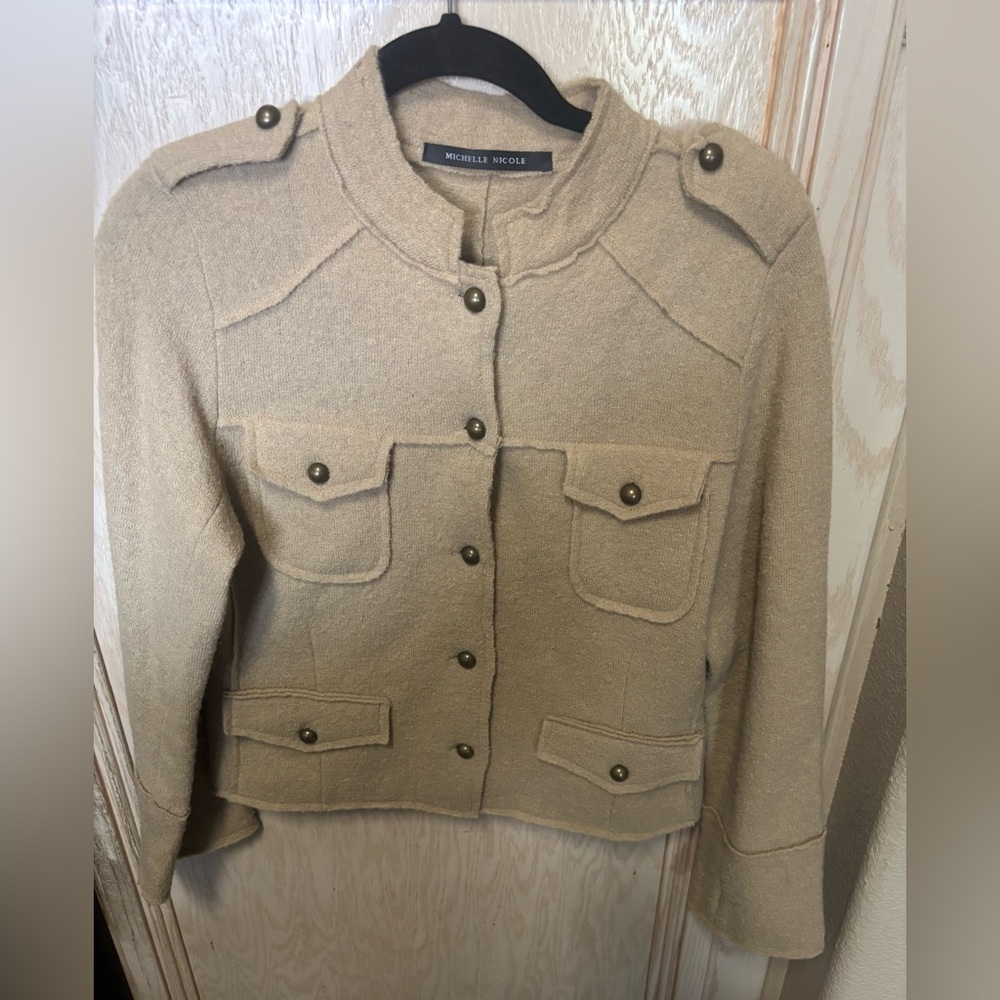 Michelle Nicole Tan‎ Button-Up Wool Sweater